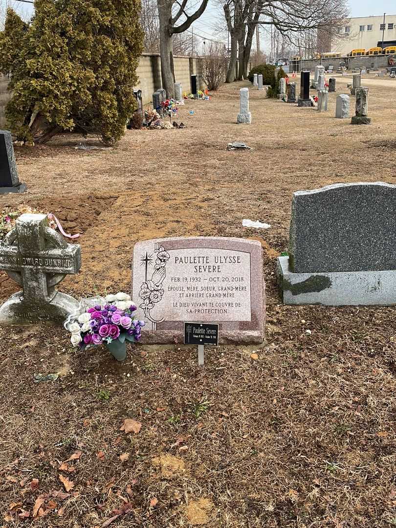 Paulette Ulysse Severe's grave. Photo 1