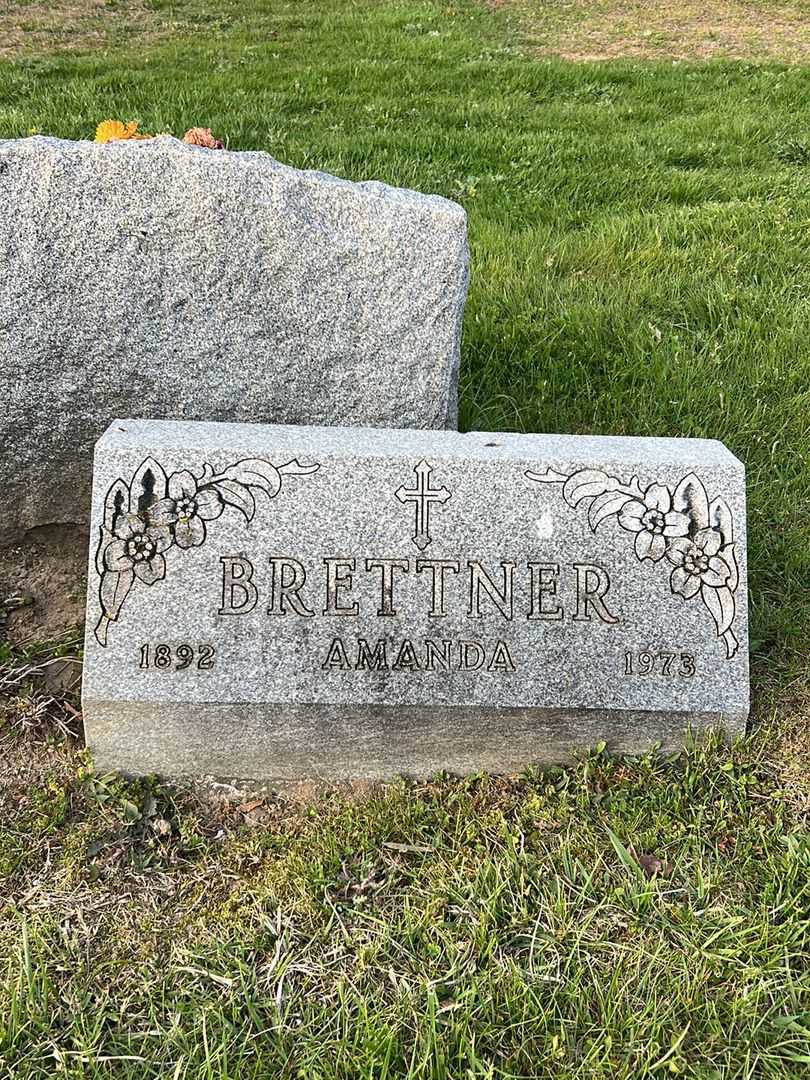 Amanda M. Brettner's grave. Photo 2