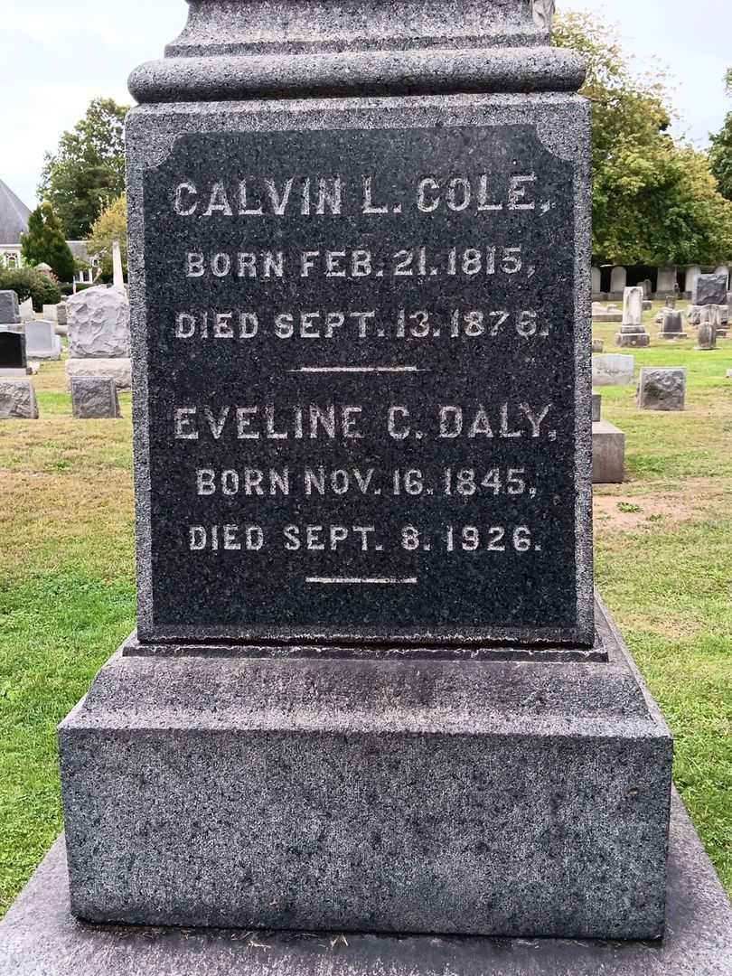 Eveline C. Daly's grave. Photo 6