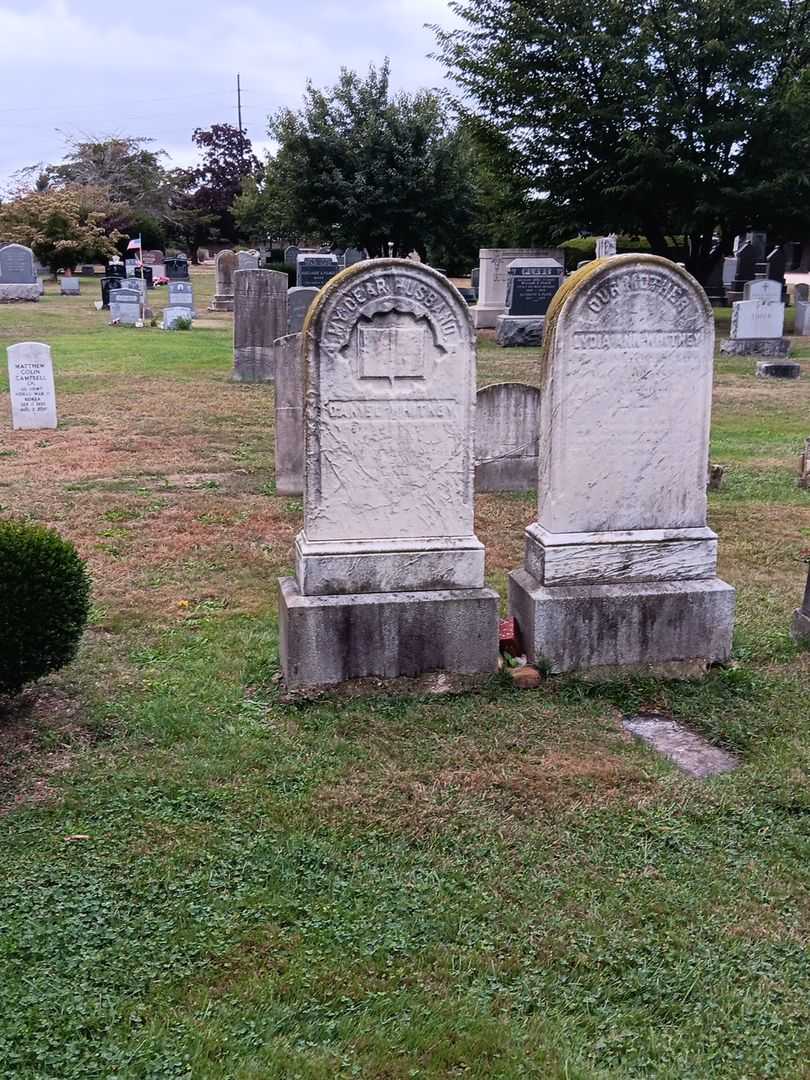 Daniel Whitney's grave. Photo 1