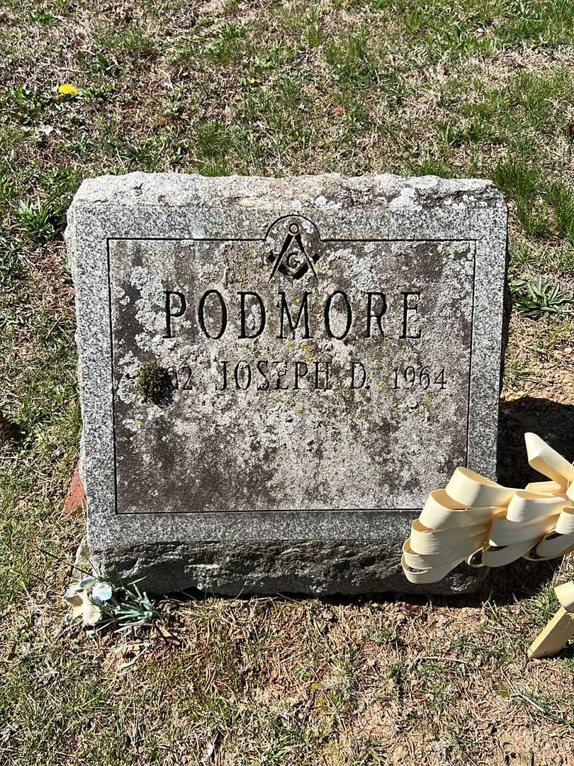Joseph D. Podmore's grave. Photo 2