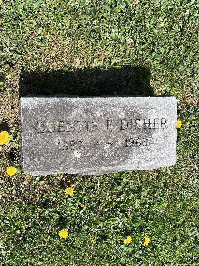 Quentin F. Disher Senior's grave. Photo 3