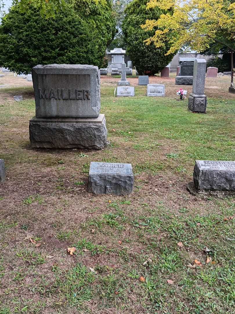 John E. Mailler's grave. Photo 2