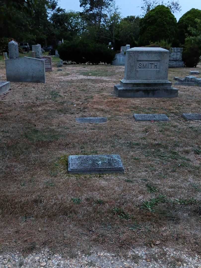 Mary C. W. Smith's grave. Photo 2