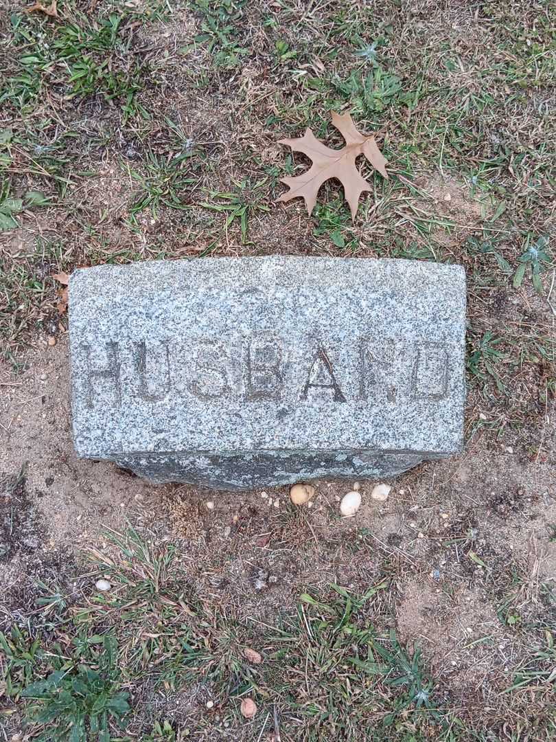 James J. MacMahon's grave. Photo 3