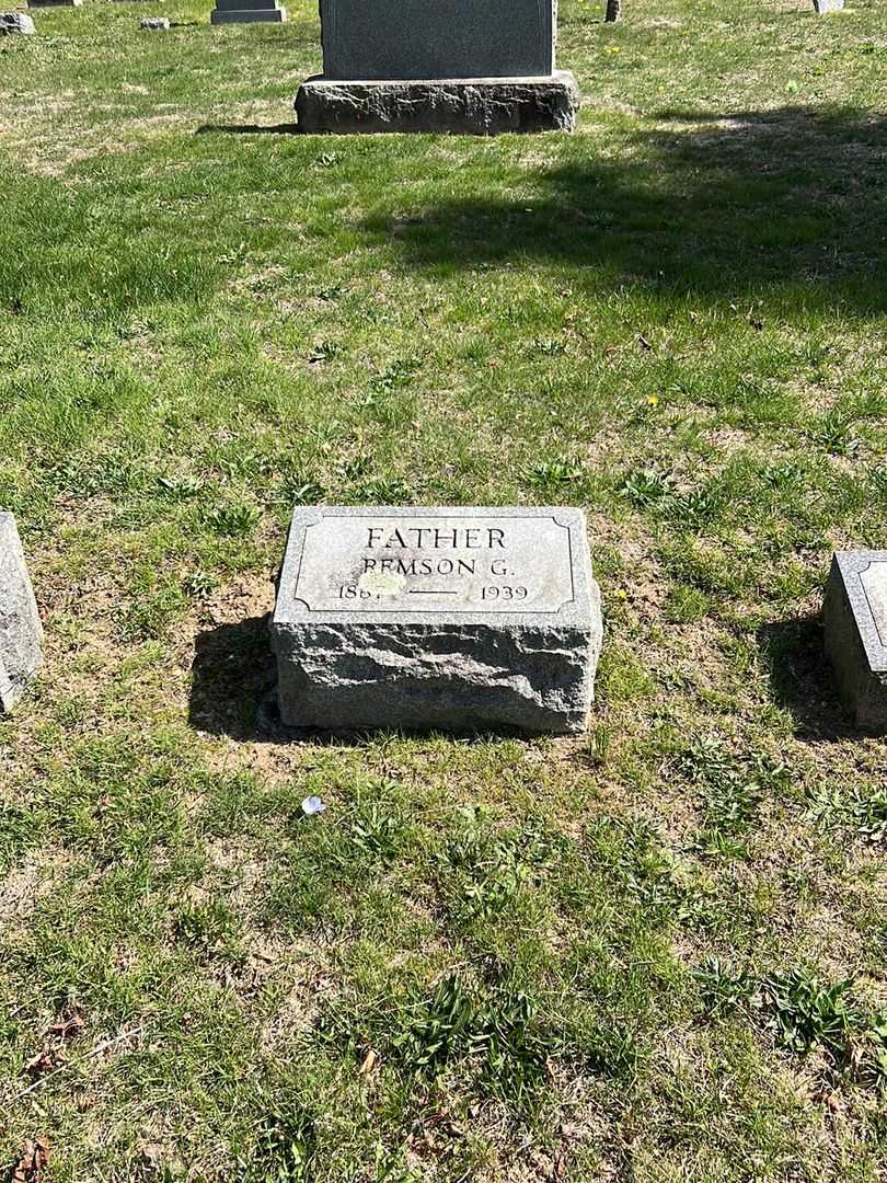 Remson G. Lamberson's grave. Photo 2