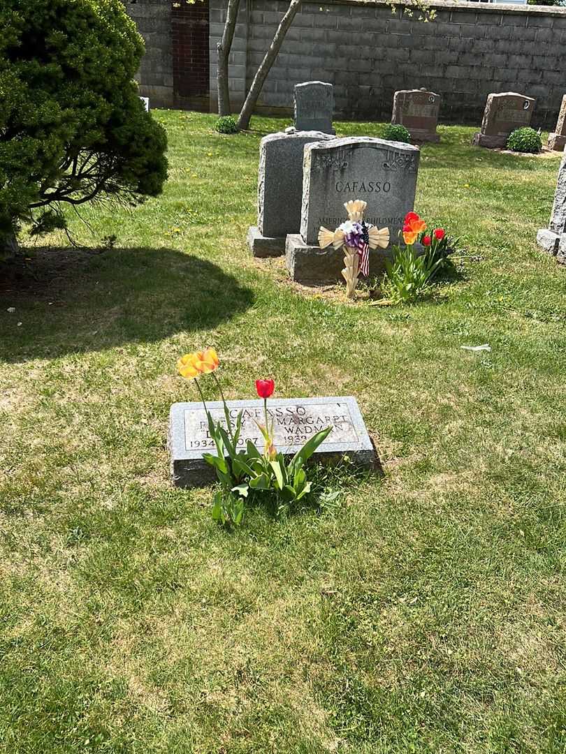 Patsy "Duke" Cafasso's grave. Photo 1