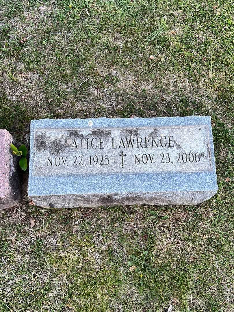 Estelle Jacoby's grave. Photo 2