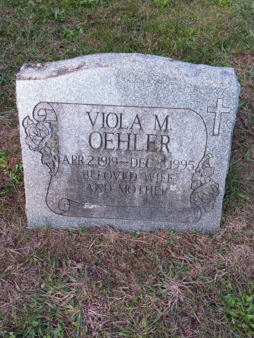 Viola M. Oehler's grave. Photo 2