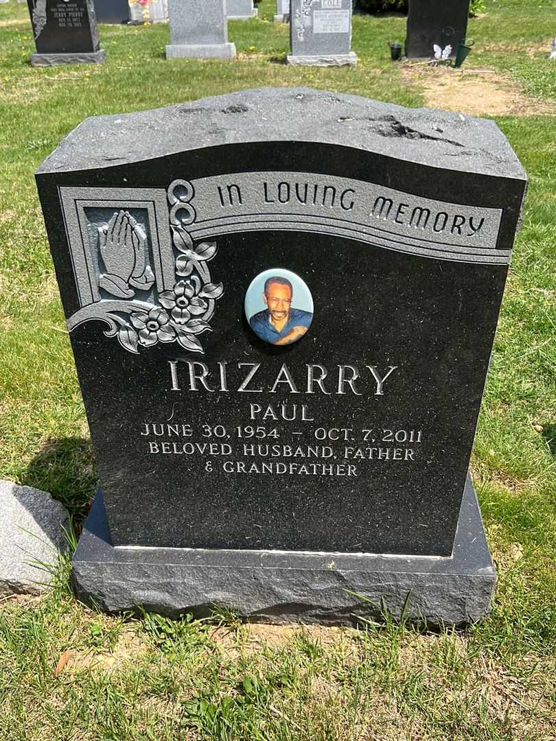 Paul Irizarry's grave. Photo 2