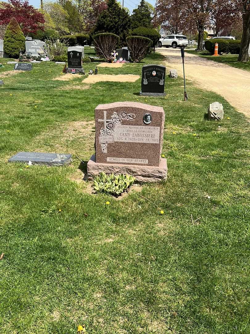 Camy Labossiere's grave. Photo 1