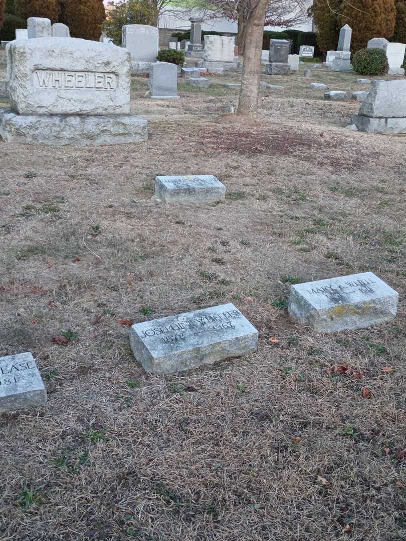 Josephine Wheeler's grave. Photo 1