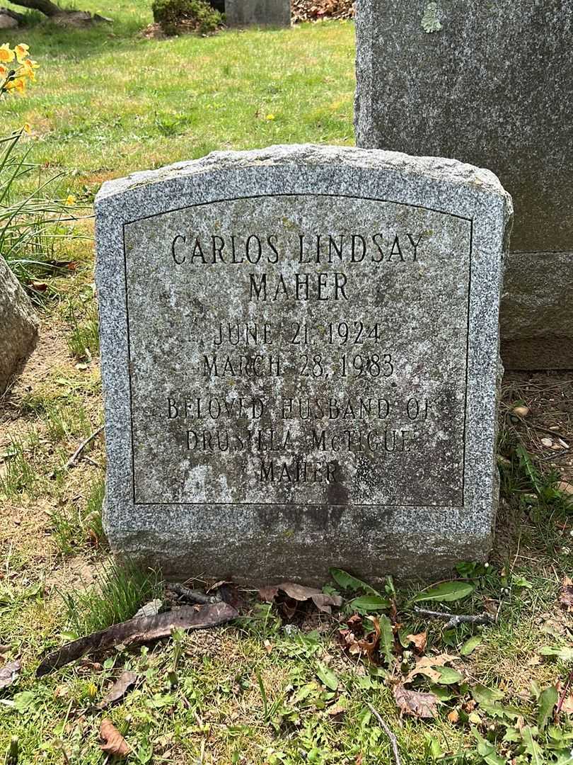 Carlos Lindsay Maher's grave. Photo 2