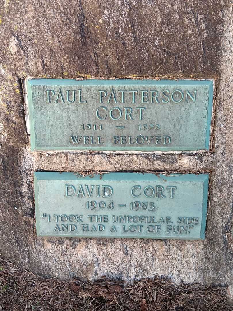 David Cort's grave. Photo 3