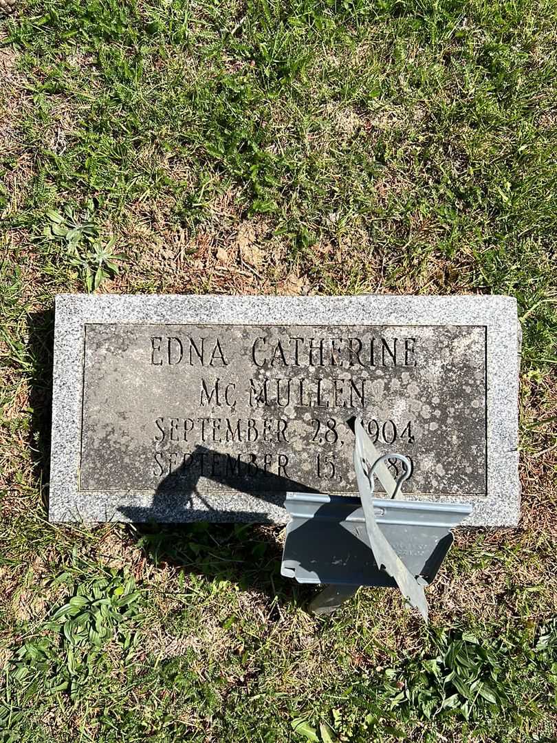 Edna Catherine McMullen's grave. Photo 2