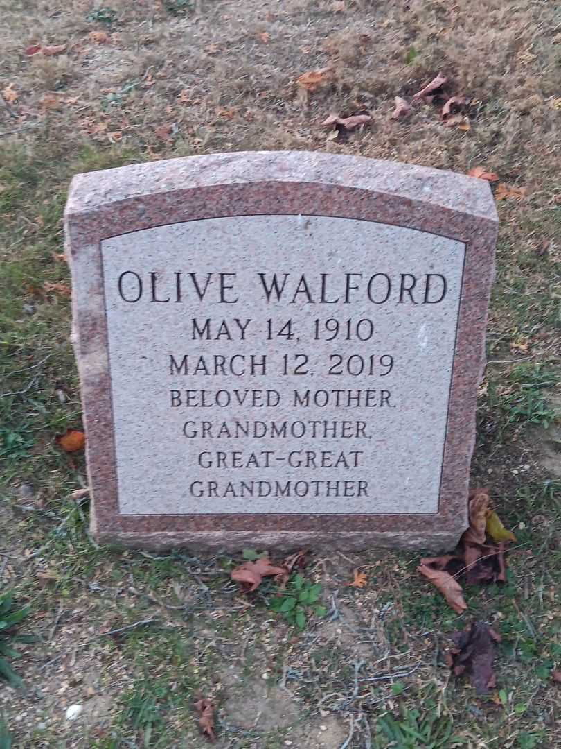 Olive Walford's grave. Photo 2
