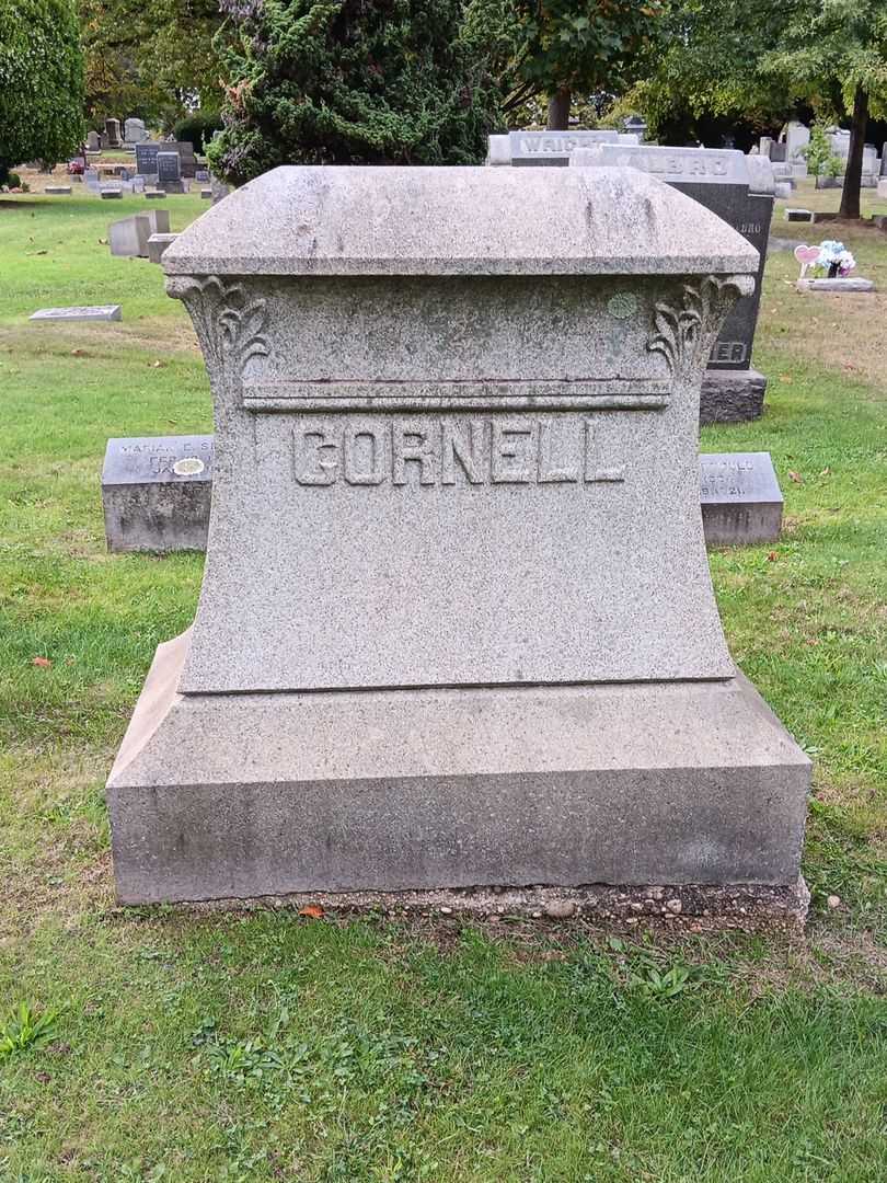 Mary Elizabeth Failing Wesley's grave. Photo 2