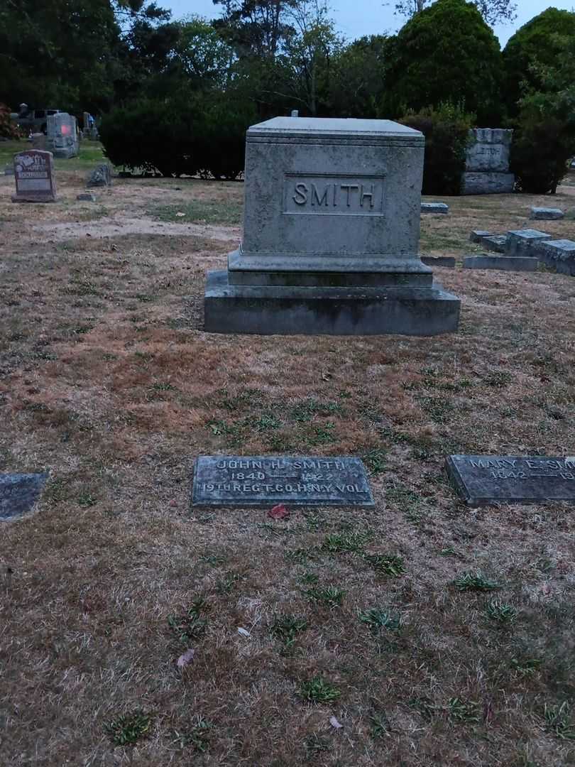 John H. Smith's grave. Photo 2