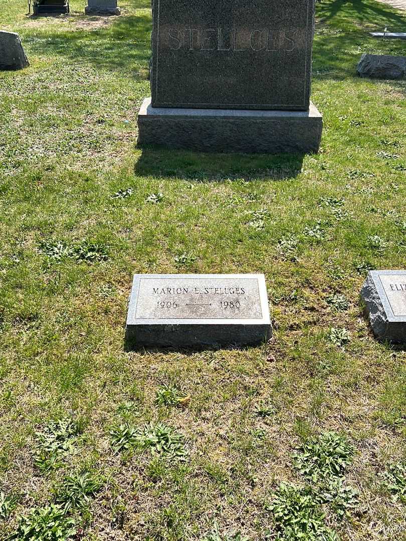 Marion E. Stellges's grave. Photo 2