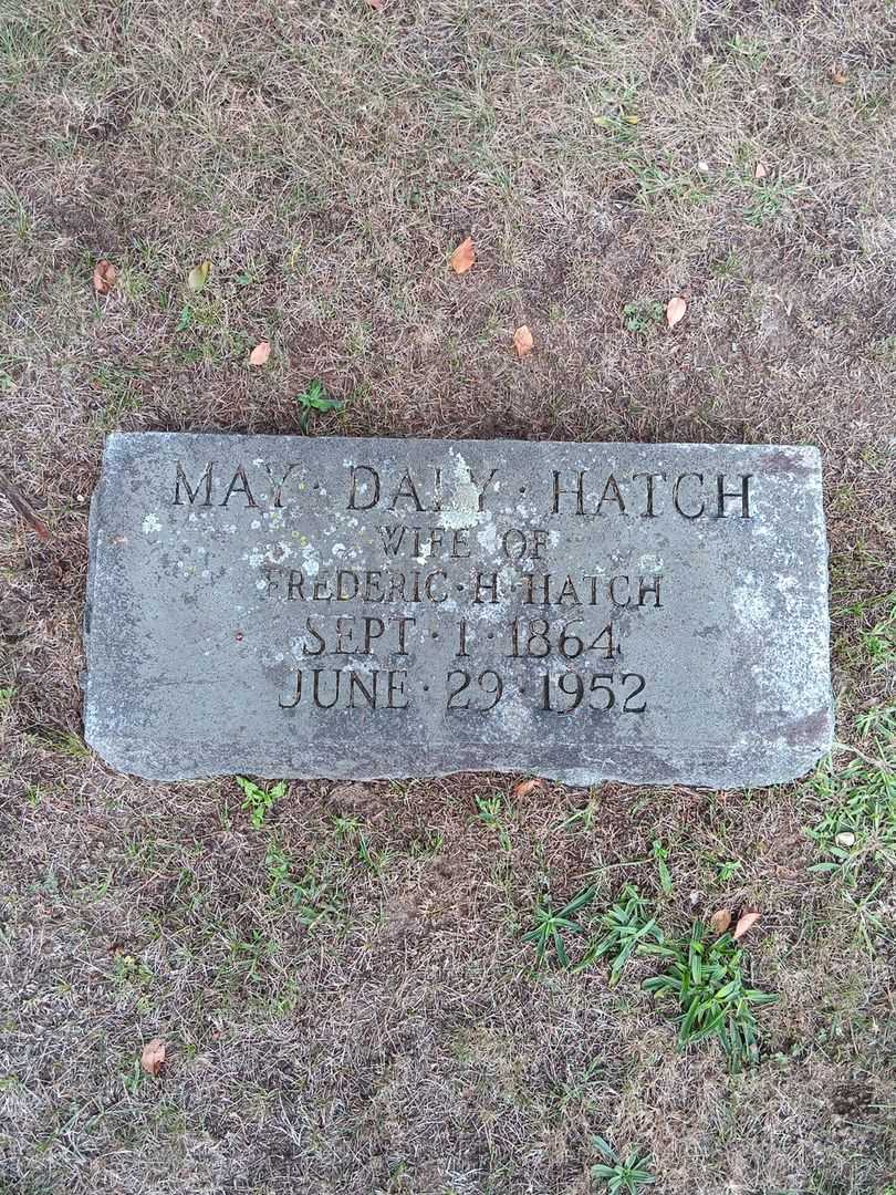 May Daly Hatch's grave. Photo 3