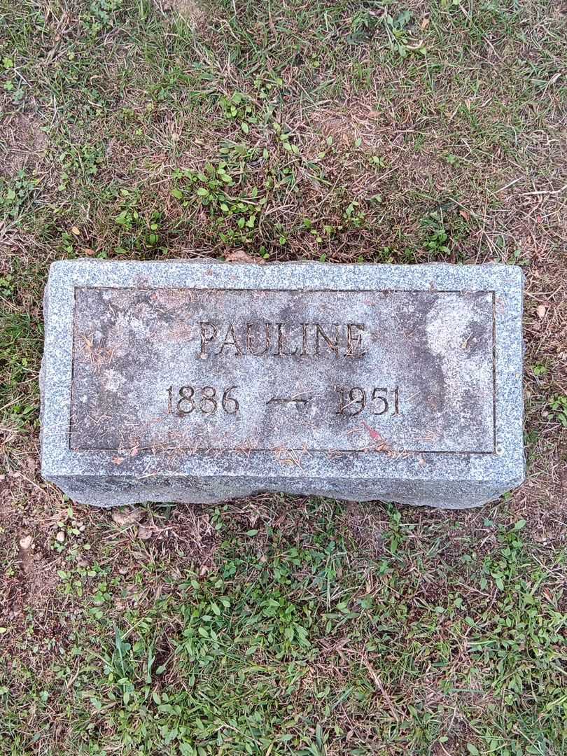 Pauline Brower's grave. Photo 3