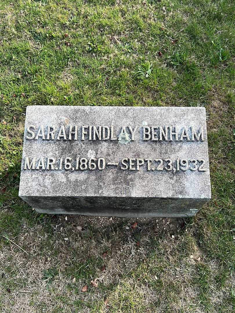 Sarah Findlay Benham's grave. Photo 3