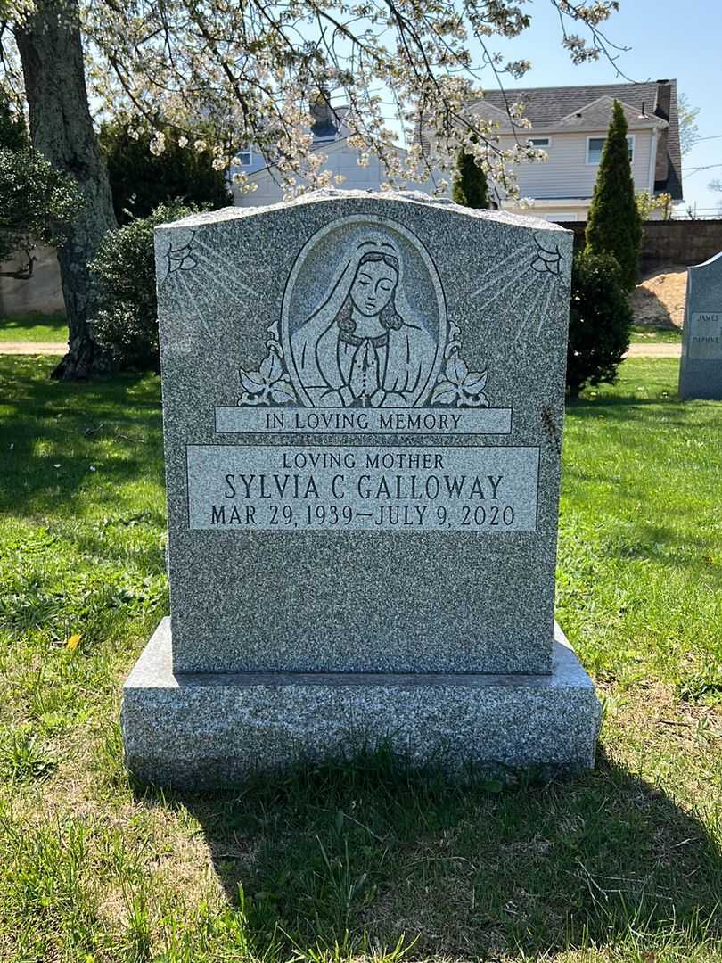 Sylvia C. Galloway's grave. Photo 2
