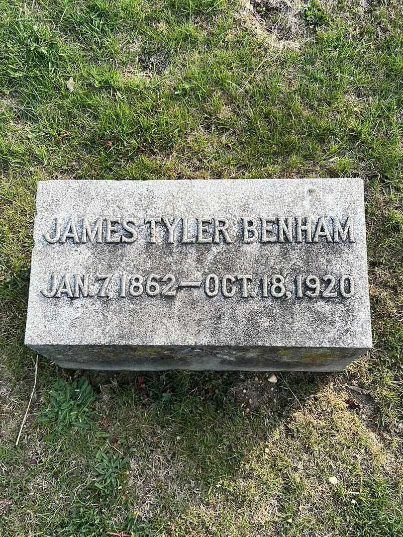 James Tyler Benham's grave. Photo 3