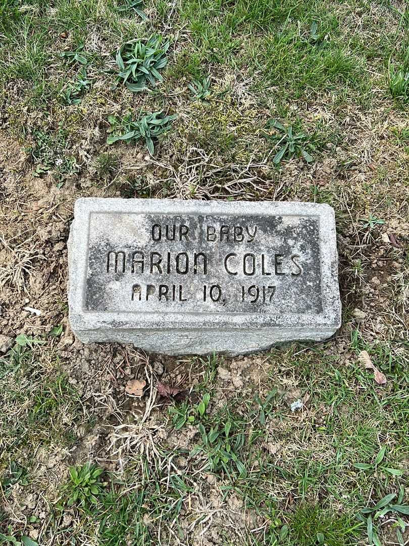 Marion Coles's grave. Photo 2