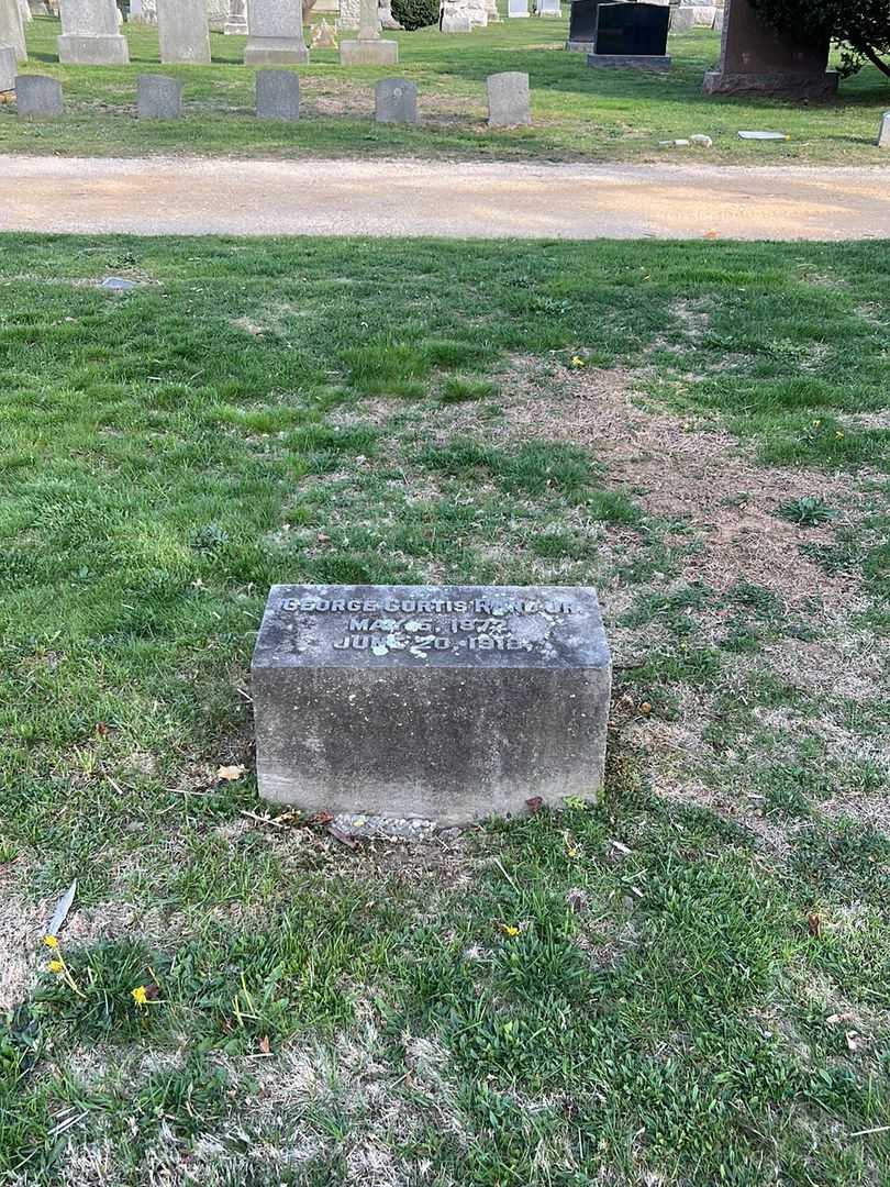George Curtis Rand Junior's grave. Photo 2