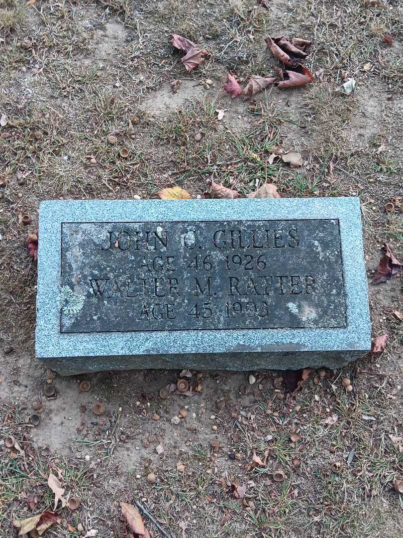 Walter M. Ratter's grave. Photo 2