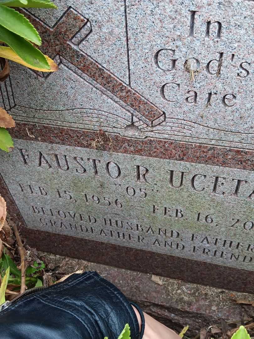 Fausto R. Uceta's grave. Photo 2