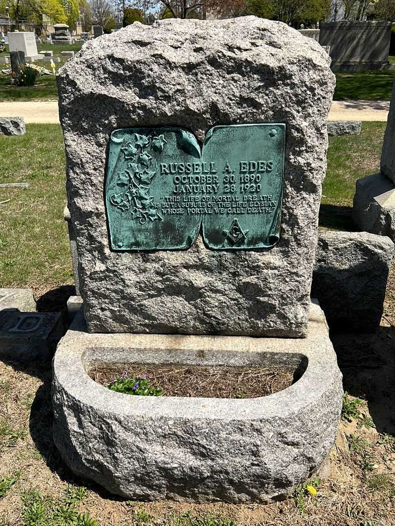 Russel A. Edes's grave. Photo 2