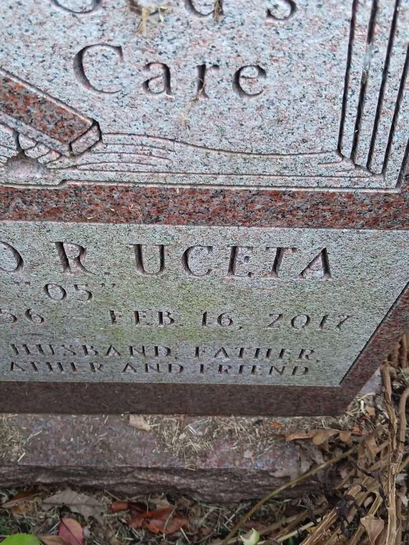 Fausto R. Uceta's grave. Photo 3
