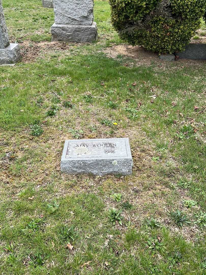May C. Robinson Woodin's grave. Photo 2