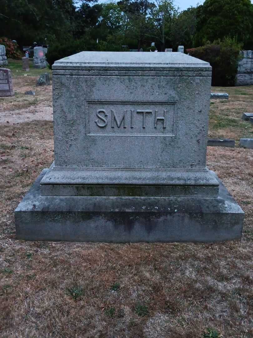 Elaine Taranto's grave