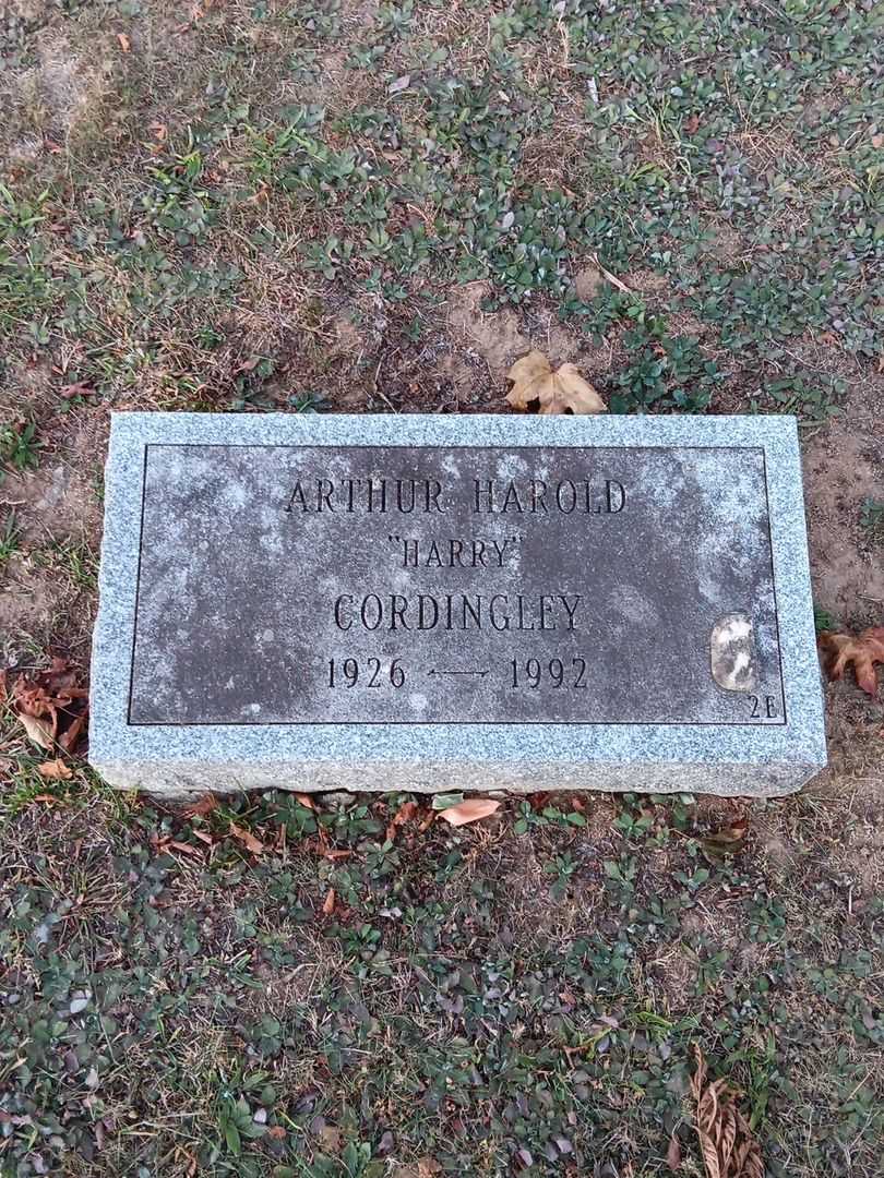 Arthur Harold "Harry" Cordingley's grave. Photo 2