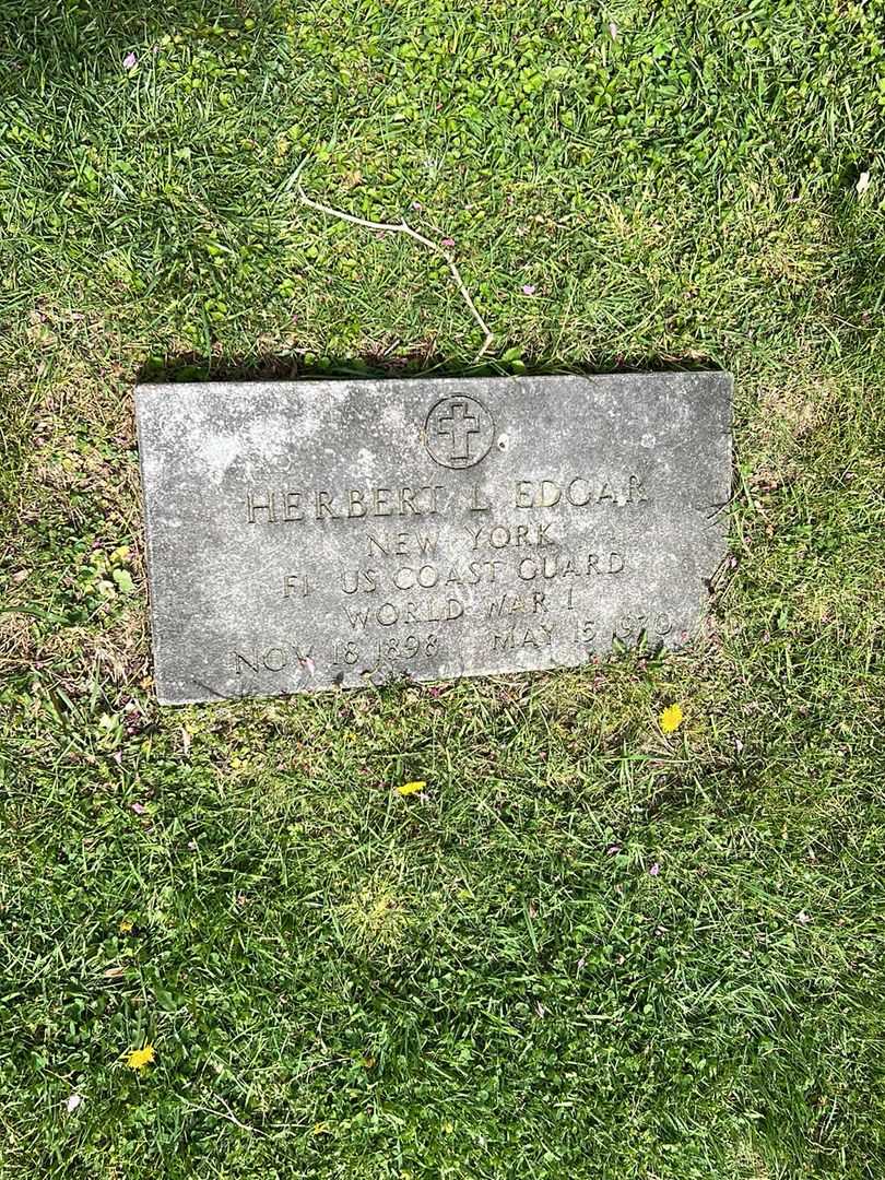 Herbert L. Edgar's grave. Photo 2