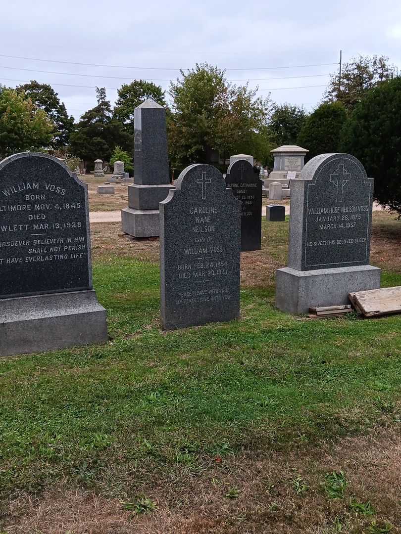 Caroline Kane Voss's grave. Photo 1